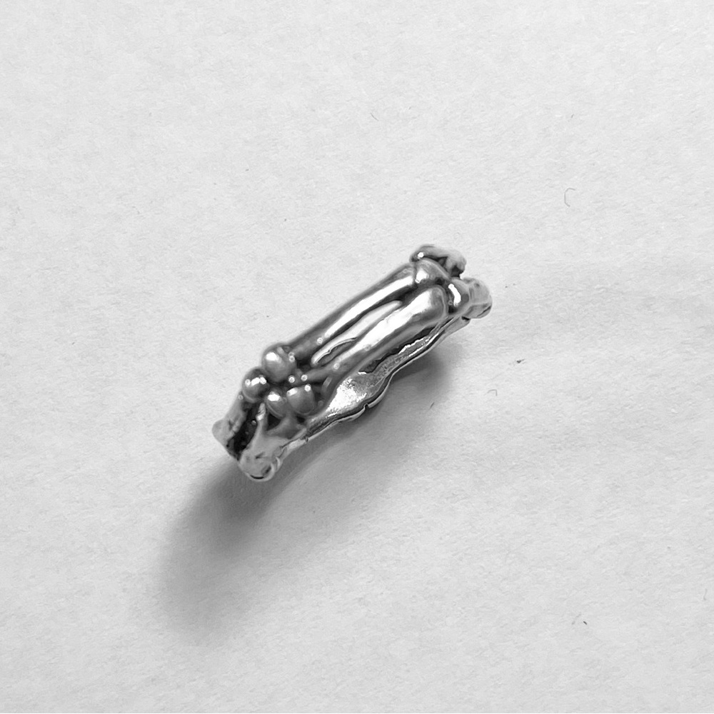 Necromance Hollywood bones ring